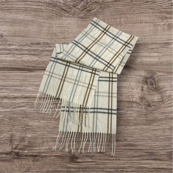 NWOT Cejon Scarf Made in Italy - Picture 1 of 3